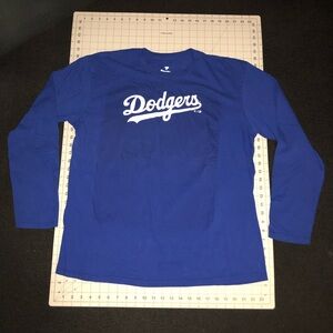 Fanatics Dodgers. Long Sleeve Shirt. Size XL. Blue Color.